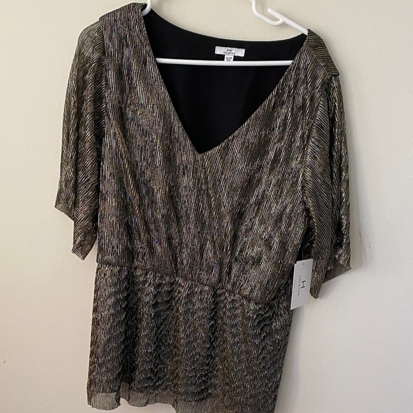 H by Halston Metallic V-Neck Blouse in Black and Gold - Picture 1 of 4